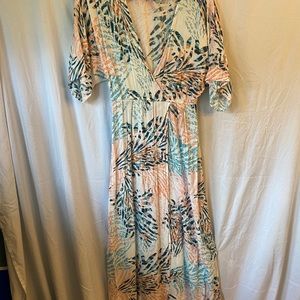 Forever 21 Maxi Beach Tropical Dress